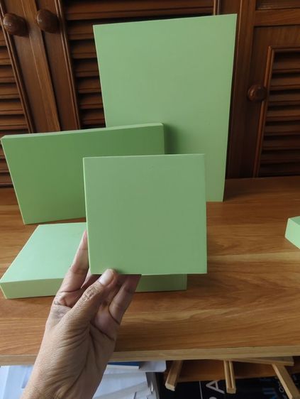 เซ็ตแท่นวางสินค้า 5 ชิ้น Display Prop สินค้าเป็นรอยบางชิ้น ไม่มีผลกับการใช้งานค่ะ รูปที่ 2