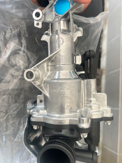 ปั้มน้ำหม้อน้ำรถเบนซ์ รูปที่ 2