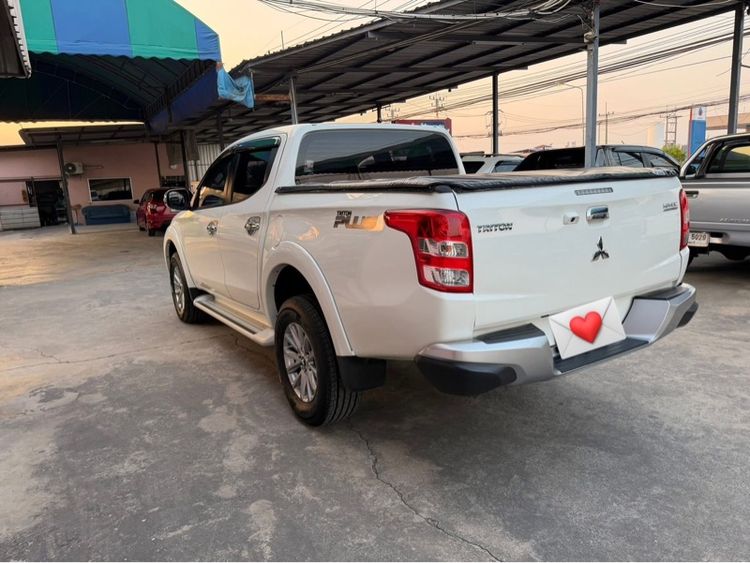 Mitsubishi Triton 2018 2.4 GLX Plus Pickup ดีเซล ไม่ติดแก๊ส เกียร์ธรรมดา ขาว รูปที่ 4