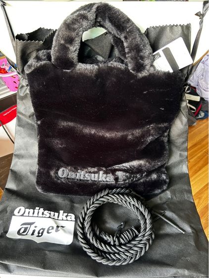 กระเป๋า Onitsuka tiger รูปที่ 2