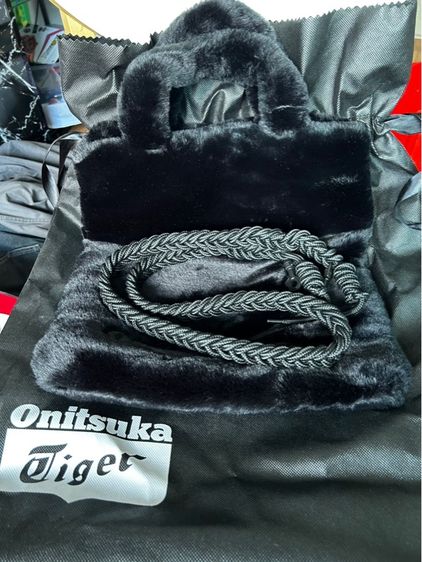กระเป๋า Onitsuka tiger รูปที่ 8