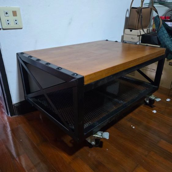 น้ำตาล อื่นๆ ขายโต๊ะกลาง  ห้องรับแขก ไม้แท้ 