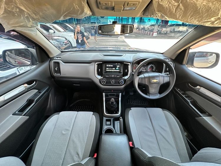 Chevrolet Colorado 2017 2.5 LT Pickup ดีเซล ไม่ติดแก๊ส เกียร์ธรรมดา ขาว รูปที่ 3