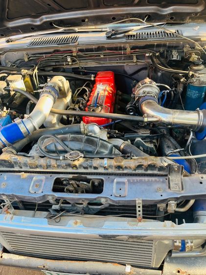 Nissan BIG-M 1995 2.5 Super DX ดีเซล ไม่ติดแก๊ส เกียร์ธรรมดา เทา รูปที่ 2