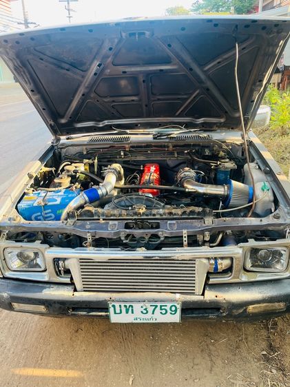 รถ Nissan BIG-M 2.5 Super DX สี เทา