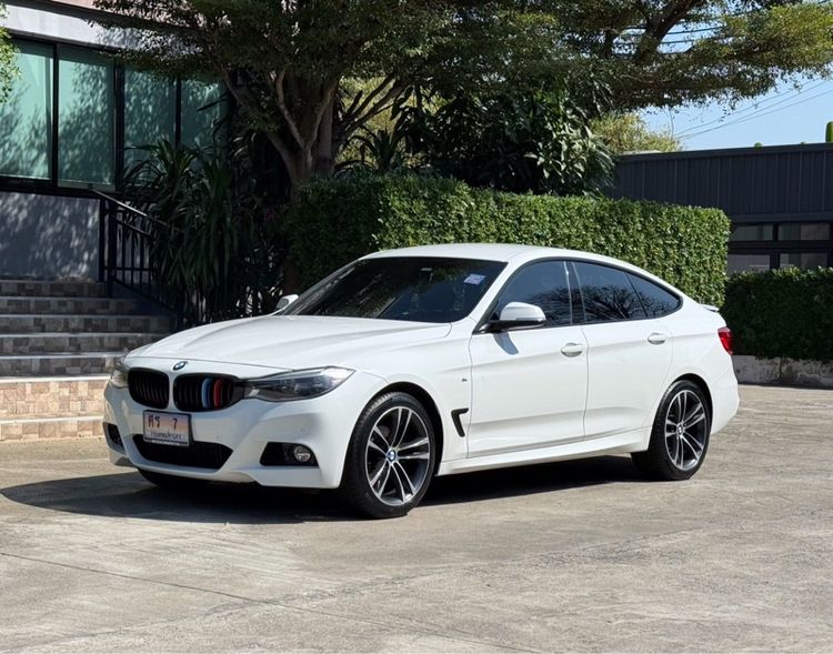 BMW Series 3 2018 320d Sedan ดีเซล ไม่ติดแก๊ส เกียร์อัตโนมัติ ขาว รูปที่ 4