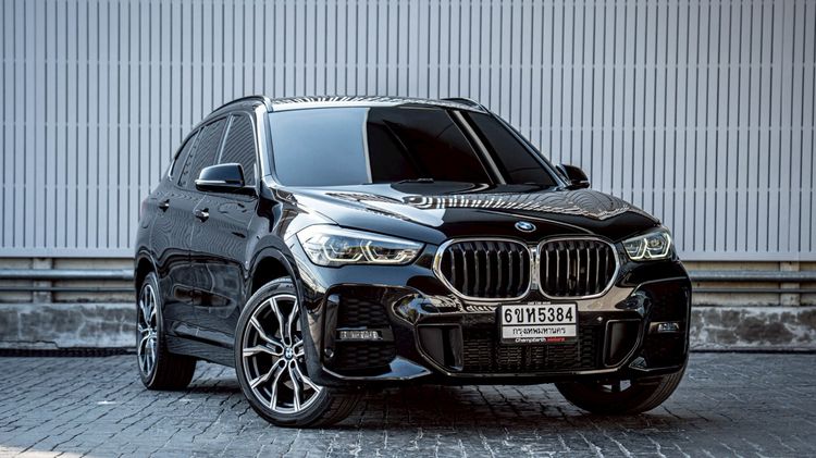 รถ BMW X1 2.0 sDrive20d M Sport สี ดำ