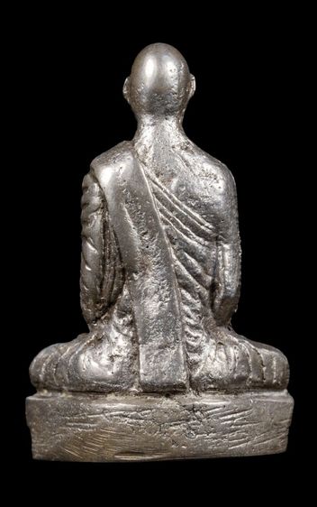 พระเครื่อง รูปที่ 2