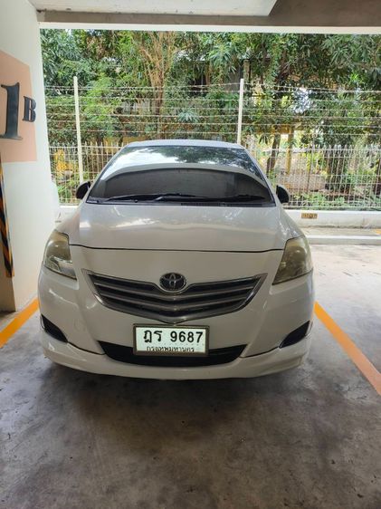 Toyota Vios 2010 1.5 E Sedan เบนซิน ไม่ติดแก๊ส เกียร์อัตโนมัติ ขาว รูปที่ 4
