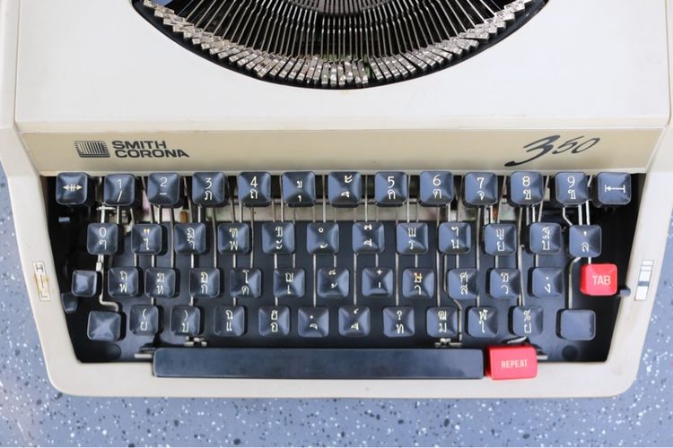 เครื่องพิมพ์ดีด Smith Corona 350 รูปที่ 4