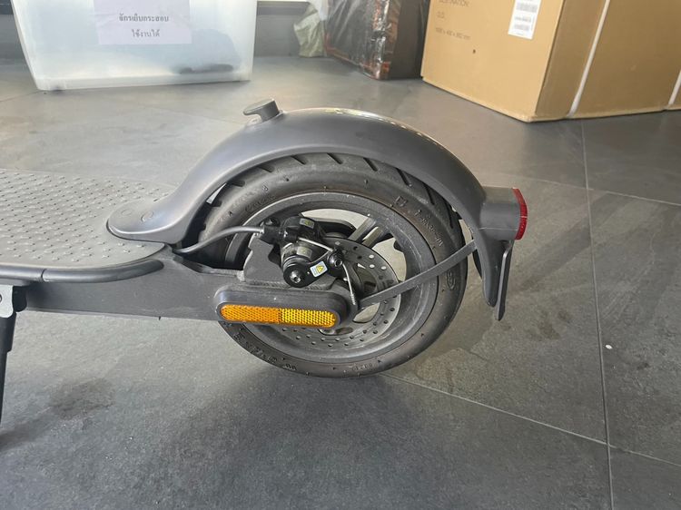 สกู๊ตเตอร์ไฟฟ้า Xiaomi Scooter Essential รูปที่ 4