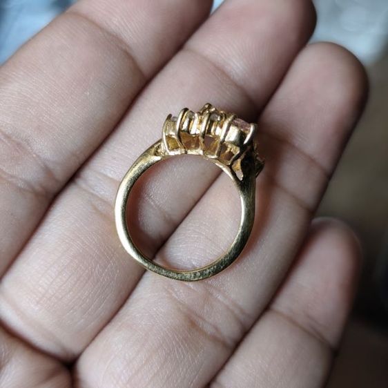 🔖แหวนสีทอง พลอยเหลี่ยมสวยวิ้ง ของจริงสวยมาก  รูปที่ 9