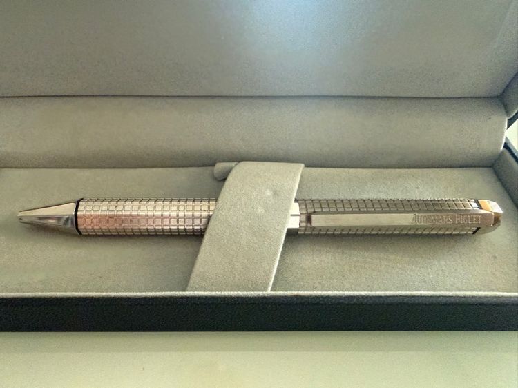 ปากกา AP Audemars Piguet รูปที่ 3