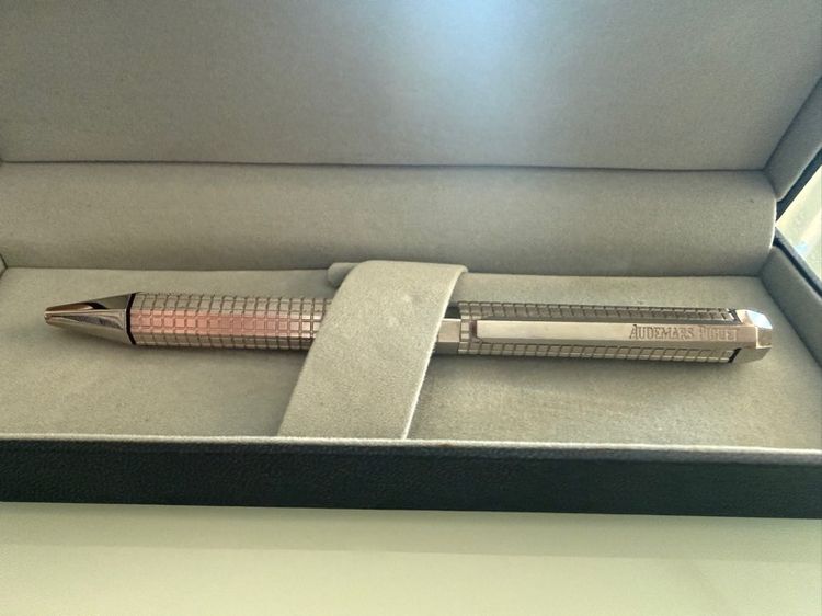 ปากกา AP Audemars Piguet รูปที่ 4