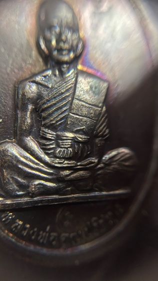 หลวงพ่อคูณเจริญพรเต็มองค์ปี36 รูปที่ 4