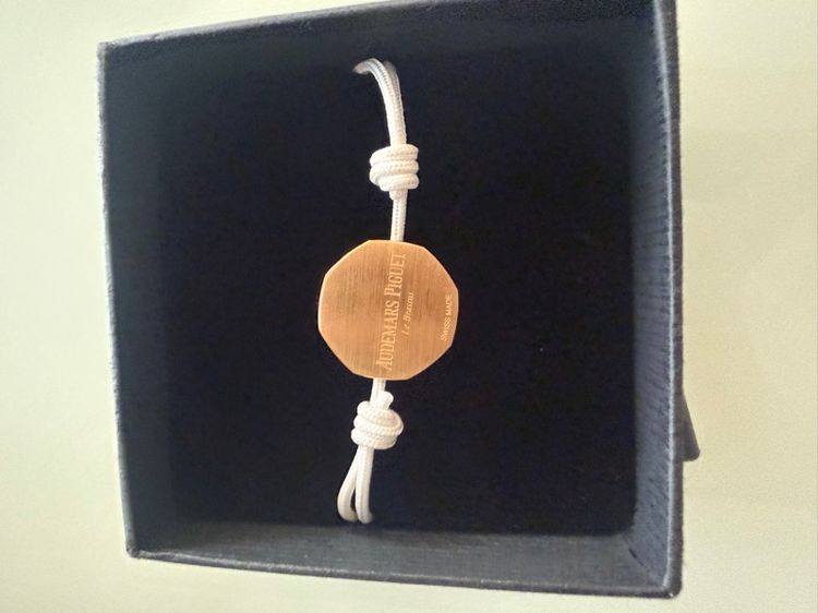 ข้อมือ AP Audemars Piguet สีขาว รูปที่ 2