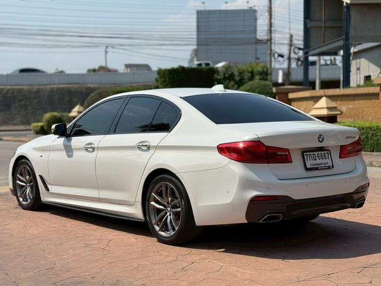 BMW Series 5 2019 520d Sedan ดีเซล เกียร์อัตโนมัติ ขาว รูปที่ 4
