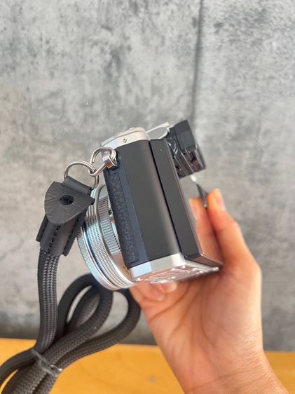 Olympus OM-D E-M10 Mark III พร้อมเลนส์ 14-42mm รูปที่ 12
