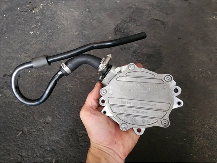 ปั๊มเบรค ศูนย์กาศ BMW E46 E90 E84 E85 Z4 X1 