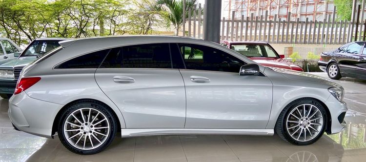 Mercedes-Benz CLA-Class 2015 CLA250 AMG Sedan เบนซิน เกียร์อัตโนมัติ เทา รูปที่ 3