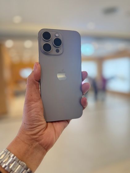 256 GB iPhone 15 Pro Max 256 สแกนหน้าไม่ได้