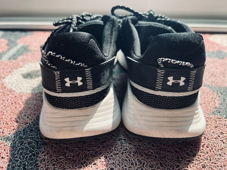 รองเท้ากีฬา รูปที่ 3