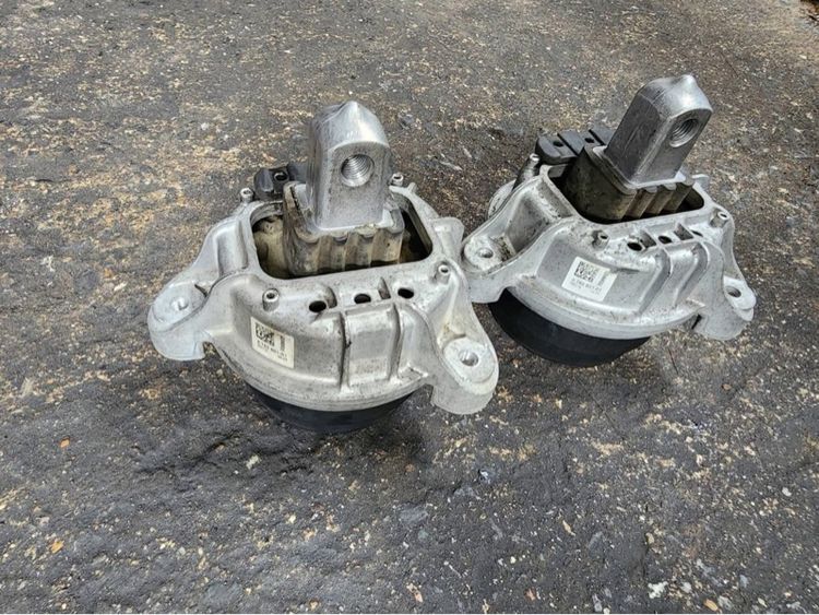 ยางแท่นเครื่อง BMW แท้มือสอง F10 F11 รูปที่ 7