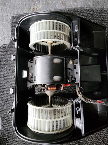 พัดลมแอร์ BMW E60 รูปที่ 2