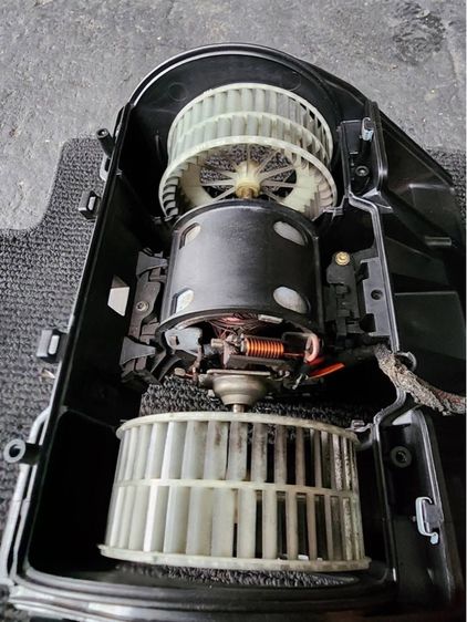 พัดลมแอร์ BMW E60 รูปที่ 3