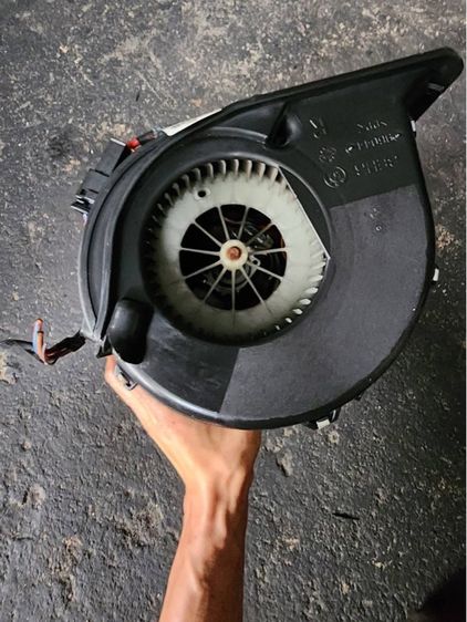 พัดลมแอร์ BMW E60 รูปที่ 11