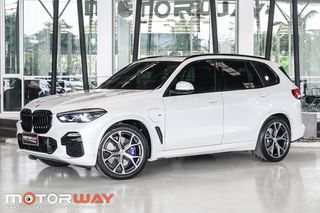 BMW xDrive X 5 45e M-Sport  สีขาว Mineral White ปี 2021   วิ่ง  76,xxx km. 