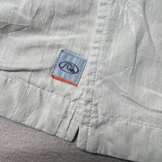 เสื้อเชิ้ต​ Quiksilver Edition ผ้าดีมาก มีลายปักต้อนมะพร้าว​ Size L  รูปที่ 7