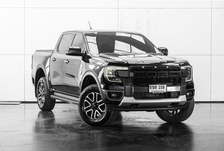 รถ Ford Ranger 2.0 Hi-Rider Sport สี ดำ