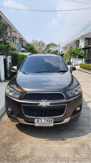รถ Chevrolet Captiva 2.0 LS สี น้ำตาล