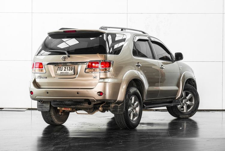 Toyota Fortuner 2006 3.0 V 4WD Utility-car ดีเซล ไม่ติดแก๊ส เกียร์อัตโนมัติ น้ำตาล รูปที่ 4