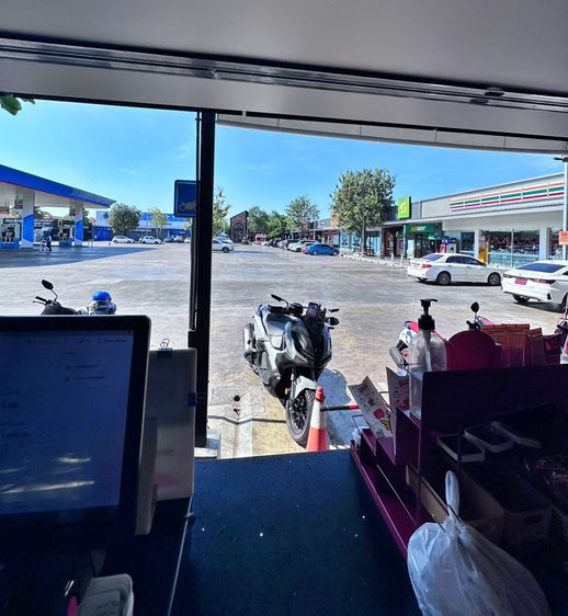 ร้านอาหาร เซ้งถูกๆ 125,000 บ  ไก่ย่าง ห้าดาว ปั้มน้ำมันปตท สะพานพระราม5 (ขาเข้า) ยอดขายดีมาก