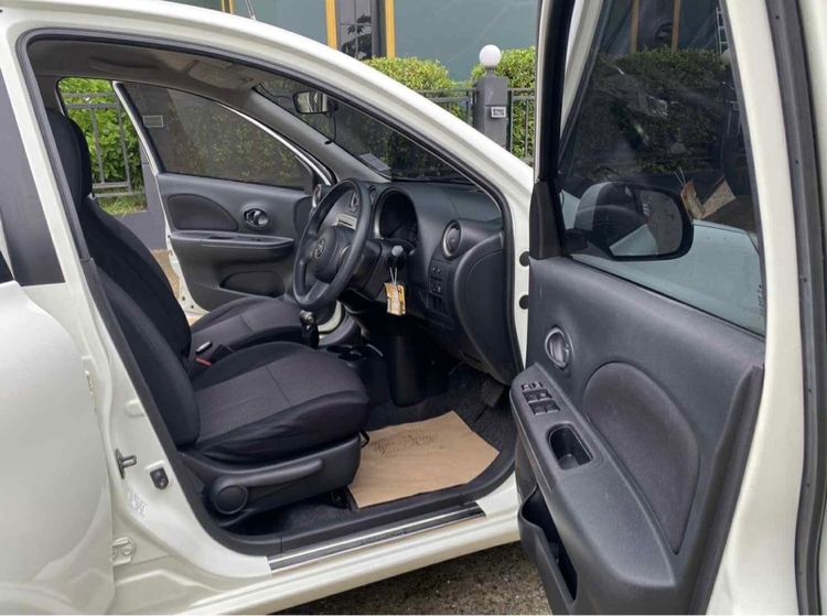 Nissan March 2011 1.2 VL เบนซิน ไม่ติดแก๊ส เกียร์อัตโนมัติ ขาว รูปที่ 3