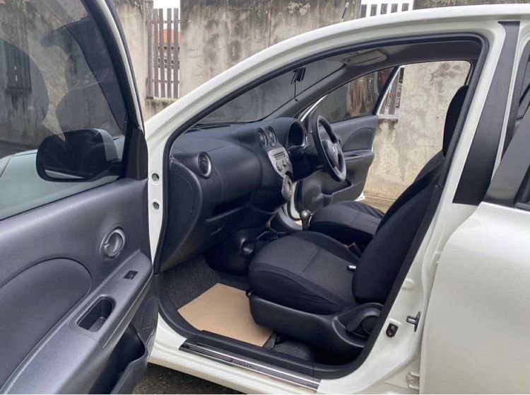 Nissan March 2011 1.2 VL เบนซิน ไม่ติดแก๊ส เกียร์อัตโนมัติ ขาว รูปที่ 4