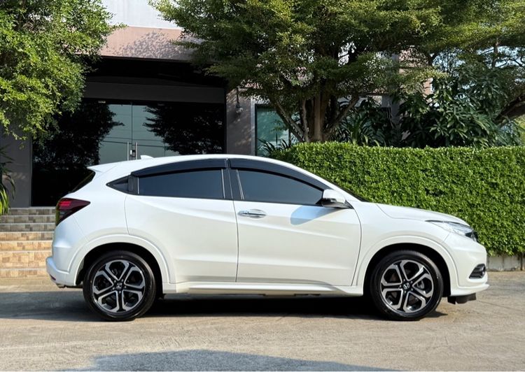 Honda HR-V 2020 1.8 EL Utility-car เบนซิน ไม่ติดแก๊ส เกียร์อัตโนมัติ ขาว รูปที่ 2