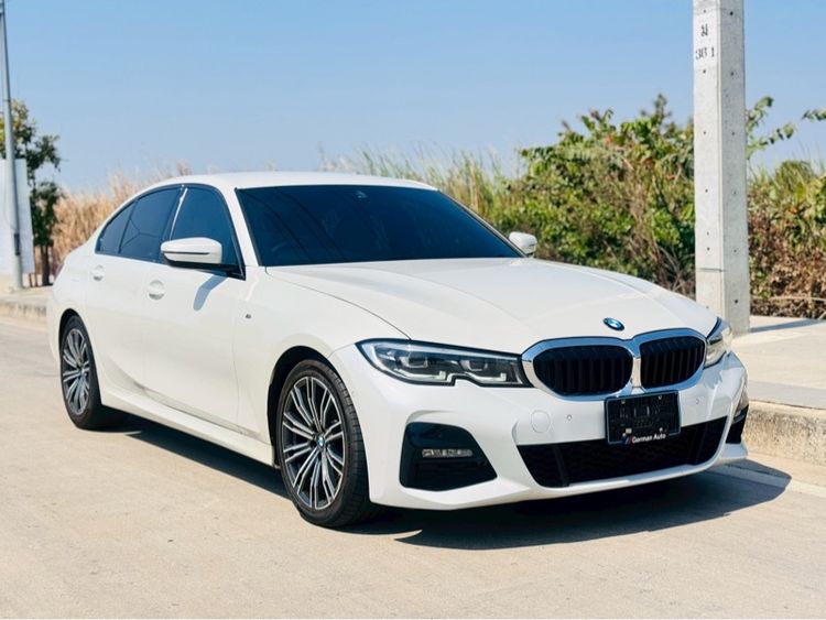 BMW Series 3 2022 320d Sedan ดีเซล ไม่ติดแก๊ส เกียร์อัตโนมัติ ขาว รูปที่ 2
