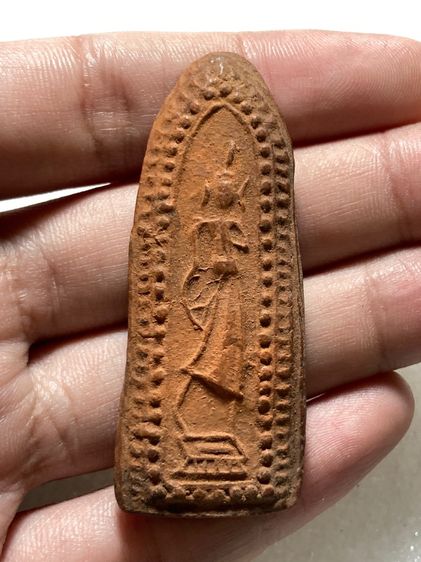 พระลีลาหลังยันต์