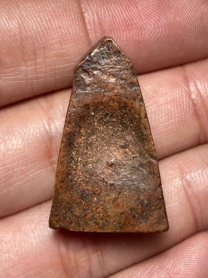 พระผงสุพรรณเนื้อดิน รูปที่ 2