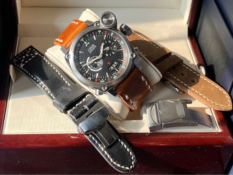 รับเทรด  รุ่นท๊อปสุด Oris BC4 Flight Timer GMT Automatic