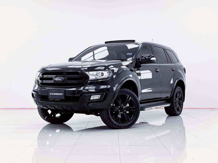 รถ Ford Everest 3.2 Titanium+ 4WD สี ดำ