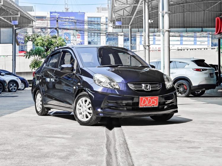 Honda Brio 2013 1.2 Amaze V Sedan เบนซิน เกียร์อัตโนมัติ น้ำเงิน รูปที่ 4