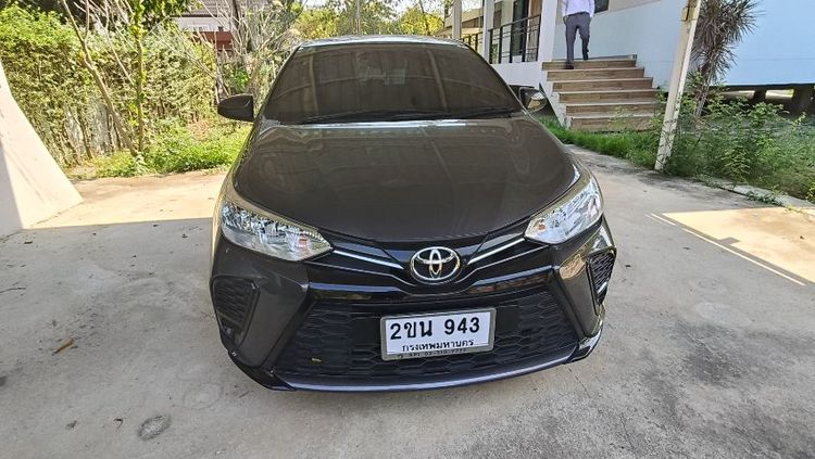 รถ Toyota Yaris 1.2 Entry สี เทา