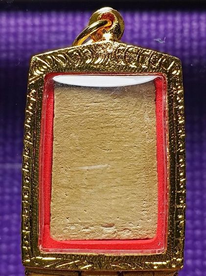 พระสมเด็จวัดระฆัง รุ่นเเรก สภาพสวยมากดั่งเเรกสร้าง องค์แชมป์โลก พระถูกเก็บอยู่ตู้เซฟบ้านคุณหลวงเก่าสมัยรัชกาลที่5 มายาวนาน ได้แบ่งปันมาครับ รูปที่ 12