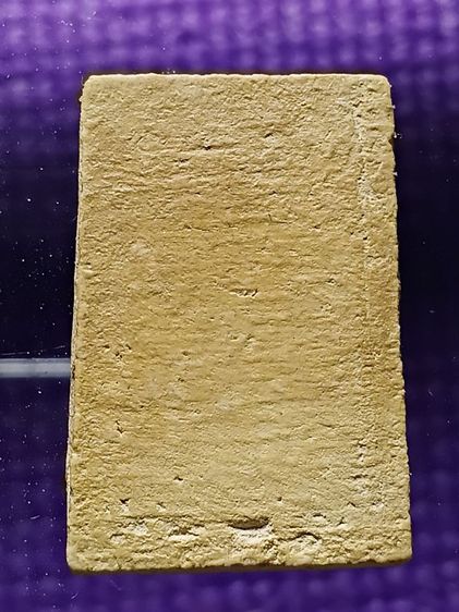 พระสมเด็จวัดระฆัง รุ่นเเรก สภาพสวยมากดั่งเเรกสร้าง องค์แชมป์โลก พระถูกเก็บอยู่ตู้เซฟบ้านคุณหลวงเก่าสมัยรัชกาลที่5 มายาวนาน ได้แบ่งปันมาครับ รูปที่ 4