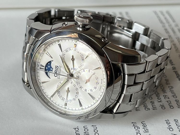 รับเทรด รุ่นท๊อป Oris Complicate Moonphase Automatic สาย 3เส้น รูปที่ 3