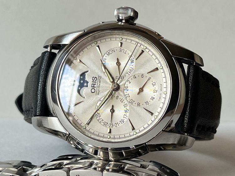 รับเทรด รุ่นท๊อป Oris Complicate Moonphase Automatic สาย 3เส้น รูปที่ 14